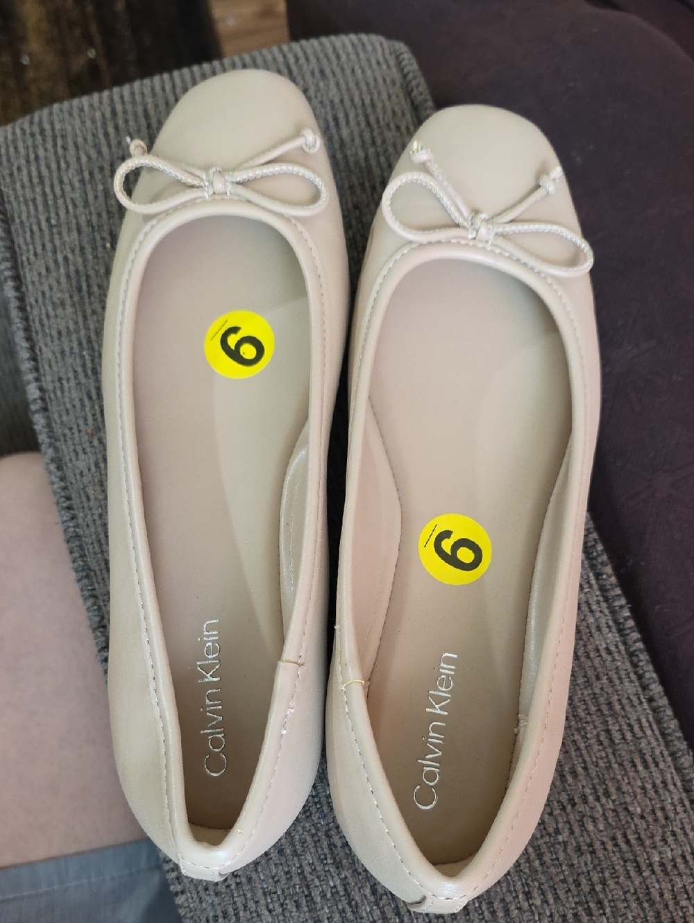 Calvin Klein Women's Light Beige Ballet Flats with Bow